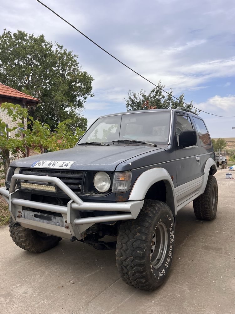 Mitsubishi  pacero