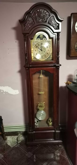 Паркетен часовник