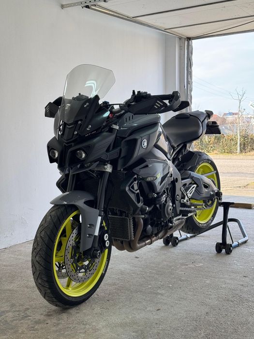 Yamaha MT10 Touring Edition
