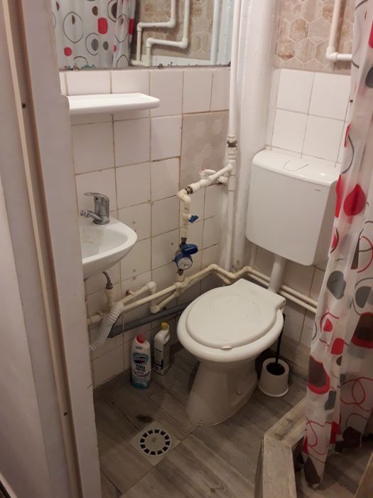 Închiriez garsonieră confort 2