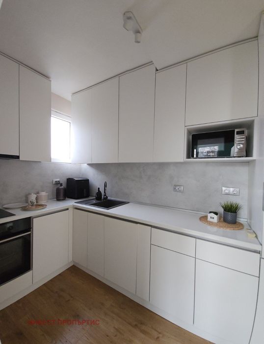 Продава се Тристаен апартамент в София, Лозенец - 65 кв.м за 4062 €/кв.м - Снимка #6