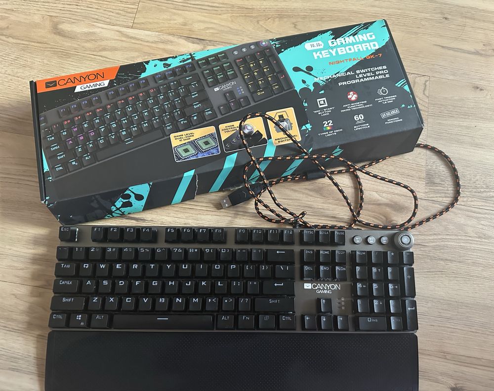 Canyon CND-SKB7-US гемърска LED клавиатура