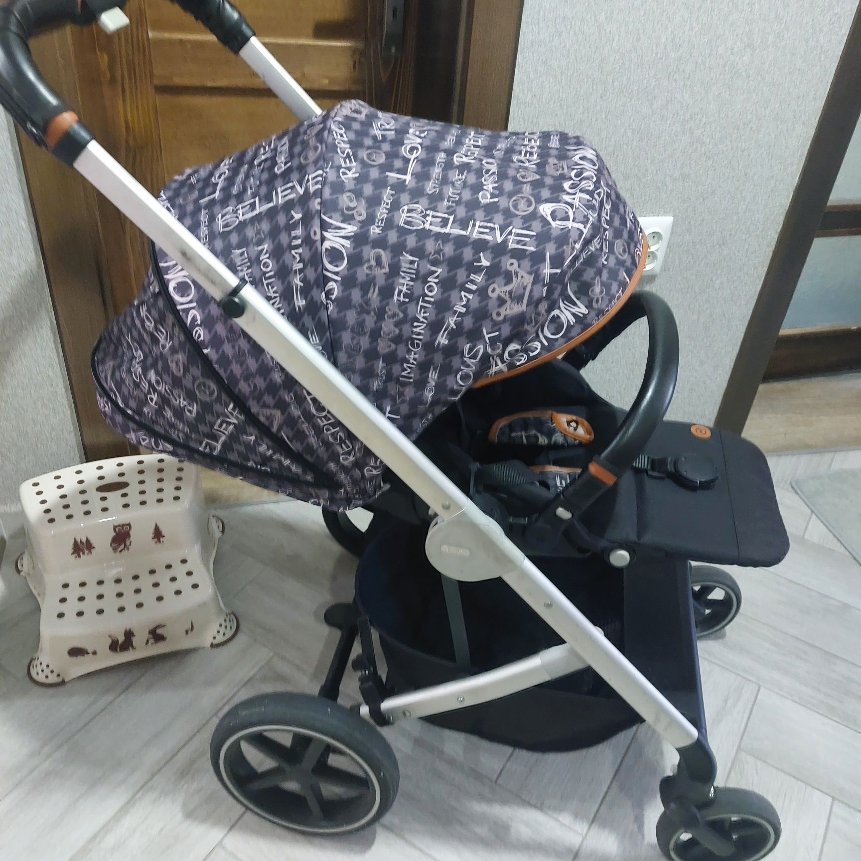 Cybex Balios S 2 в 1 сива Strength-dark grey бебешка количка