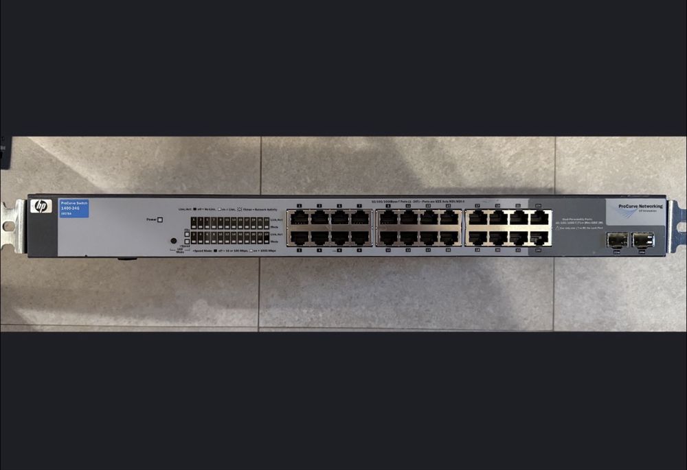 Switch gigabit HP ProCurve 1400-24G J9078A 24 porturi management