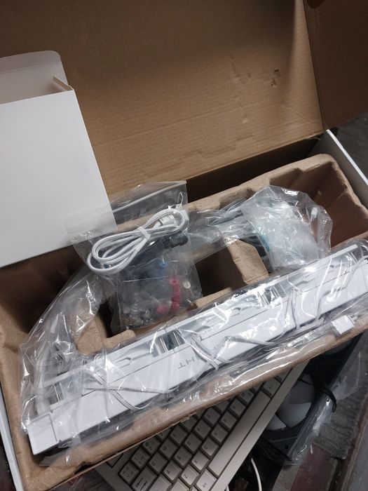 Cooler lichid cu display  Thermalright Frozen Warframe Pro 360 white!