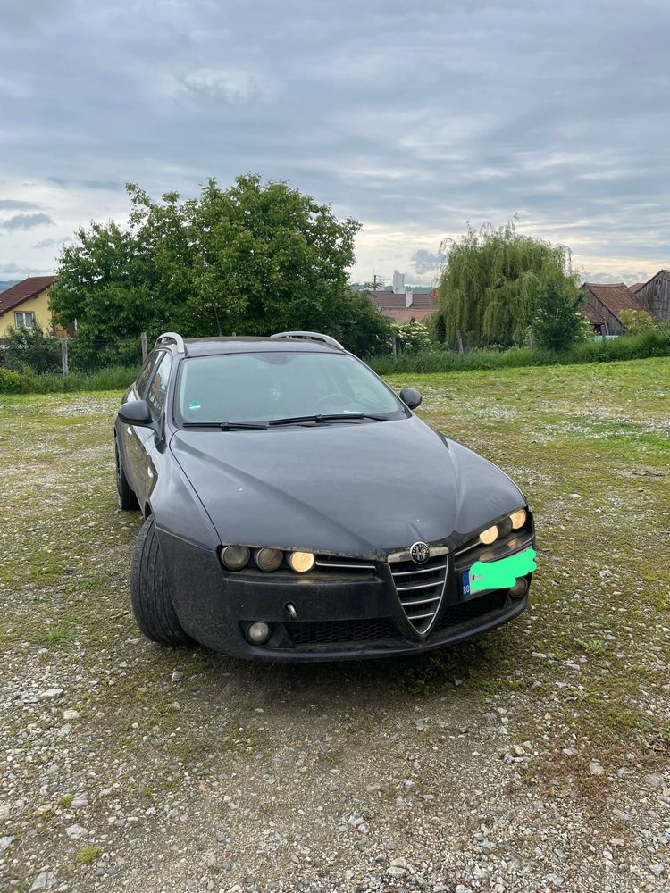 Dezmembrez alfa romeo 159 2.4 210cp