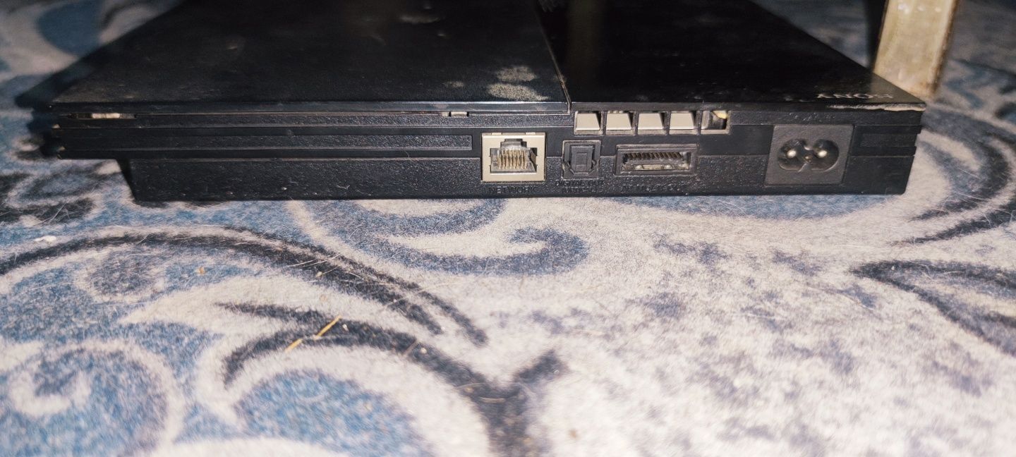 Продам PS2 с играми