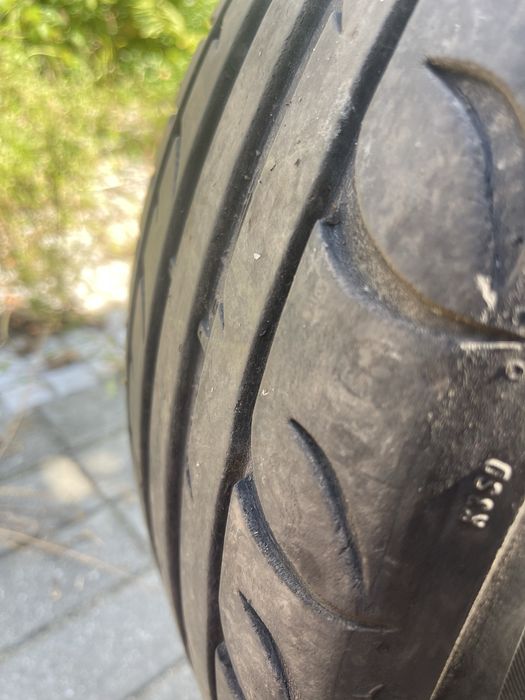 Anvelope vara 225/50/R17 98 W pe 17”