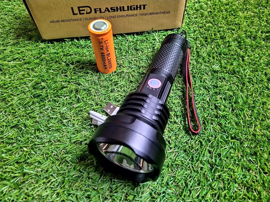 Lanterna Profesionala Metalica, cu Oglinda LED XHP50.2 model OFERTA!