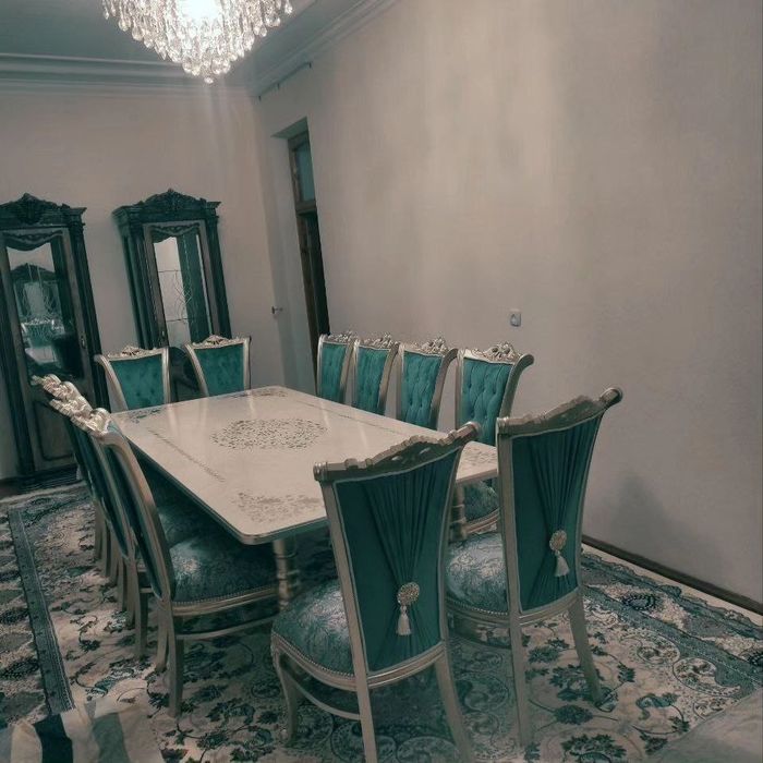 Uchastka Hovli Sotiladi