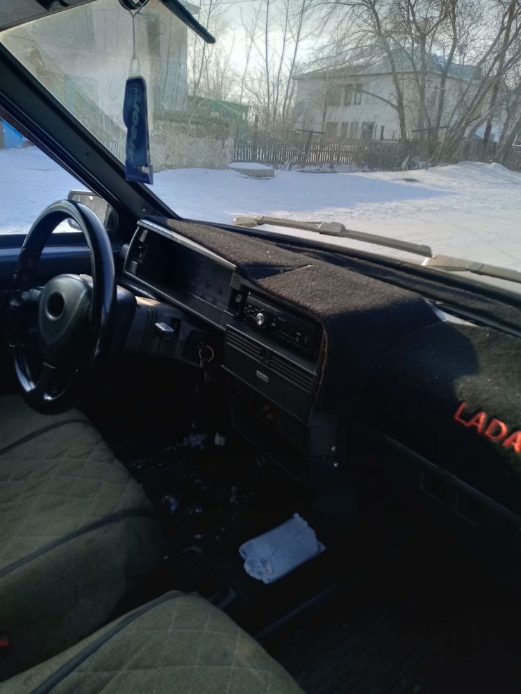 Lada ВАЗ 21093