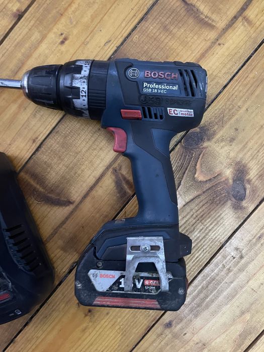 BOSCH 18 V-EC filetanta bormasina cu acumulatori 18v
