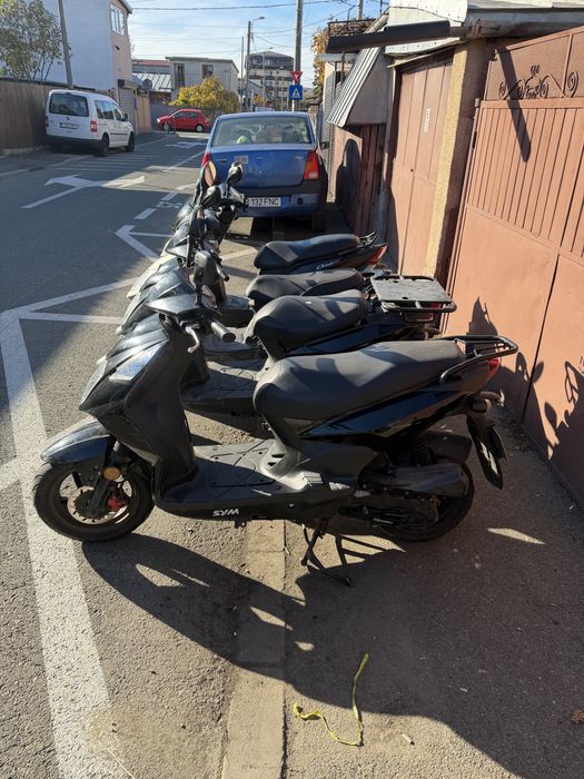 OCAZIE!Vand scutere SYM si KYMCO fara permis 25cm si cu permis 49