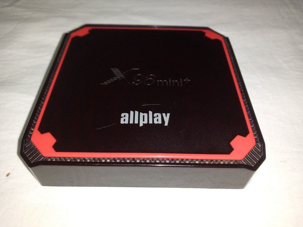 Тв Приставка смарт бокс,allplay оригинал.