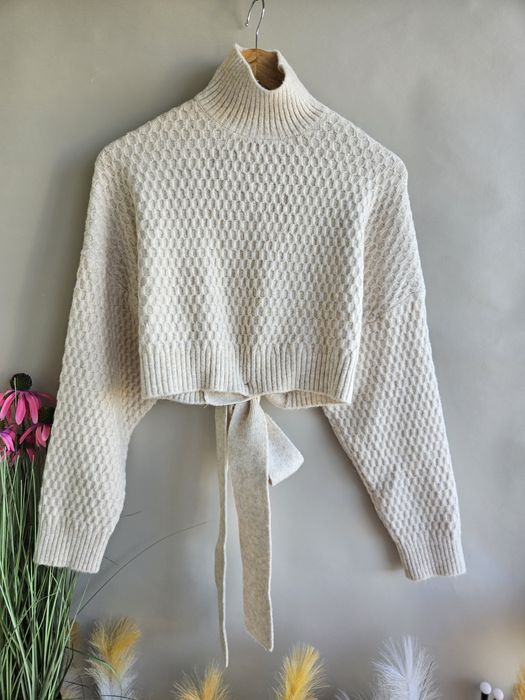 Pulover Zara - spate gol