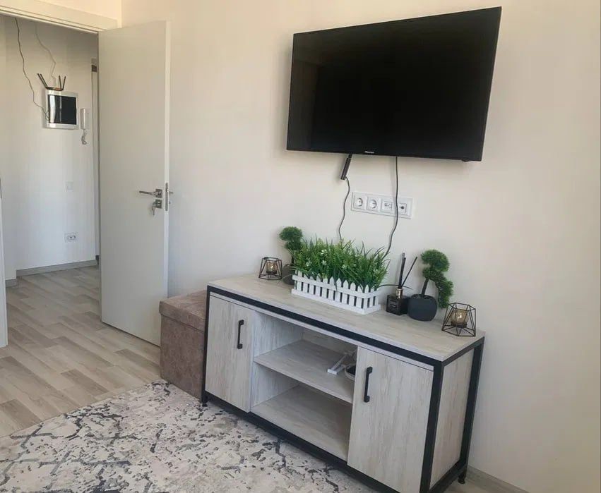 Максим Горке метро Буз бозор якнида квартира