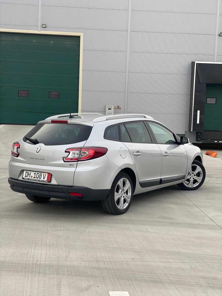 Vând Renault Megane 1.5 Diesel 110cp