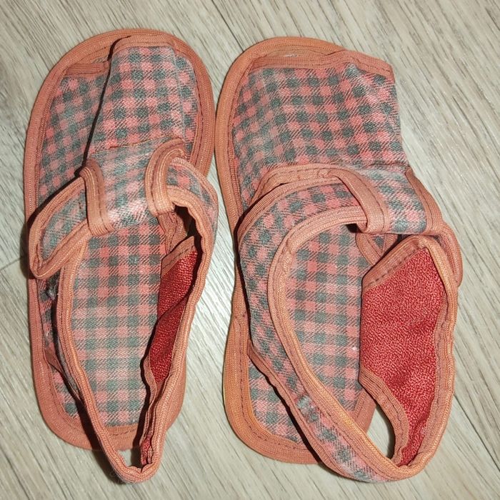 Сандалии детские