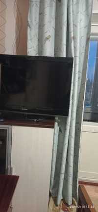 Продаётся большой телевизор  Самсунг.