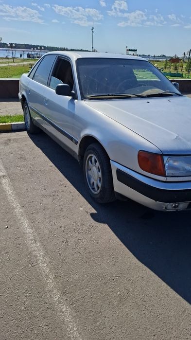 Ауди 100 автокөлігі сатылады