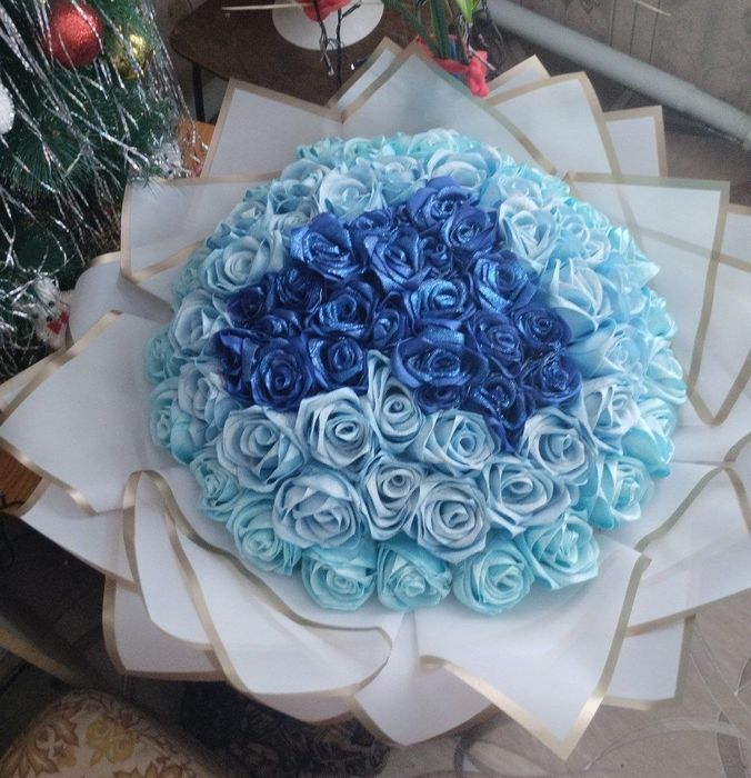 Букеты из атласной ленты