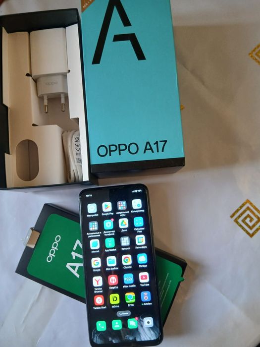 Телефон Oppo A17