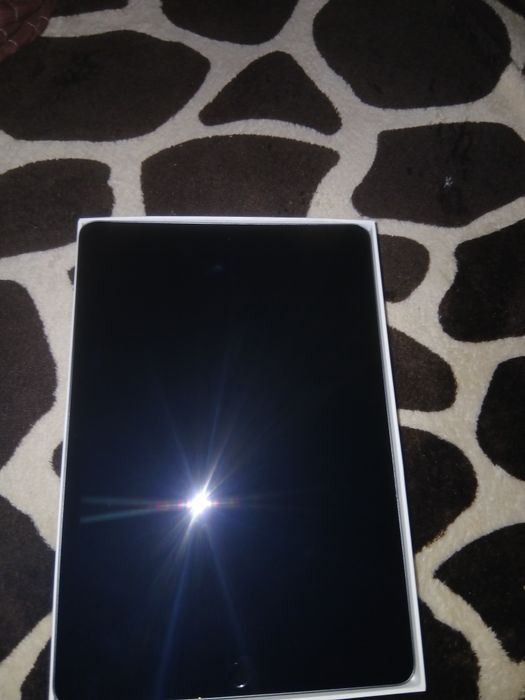 iPad generația a 9 a 256gb