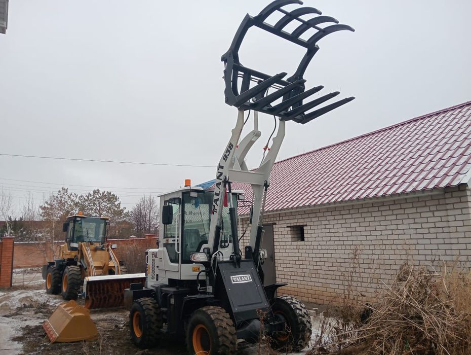 Мини погрузчик фронтальный