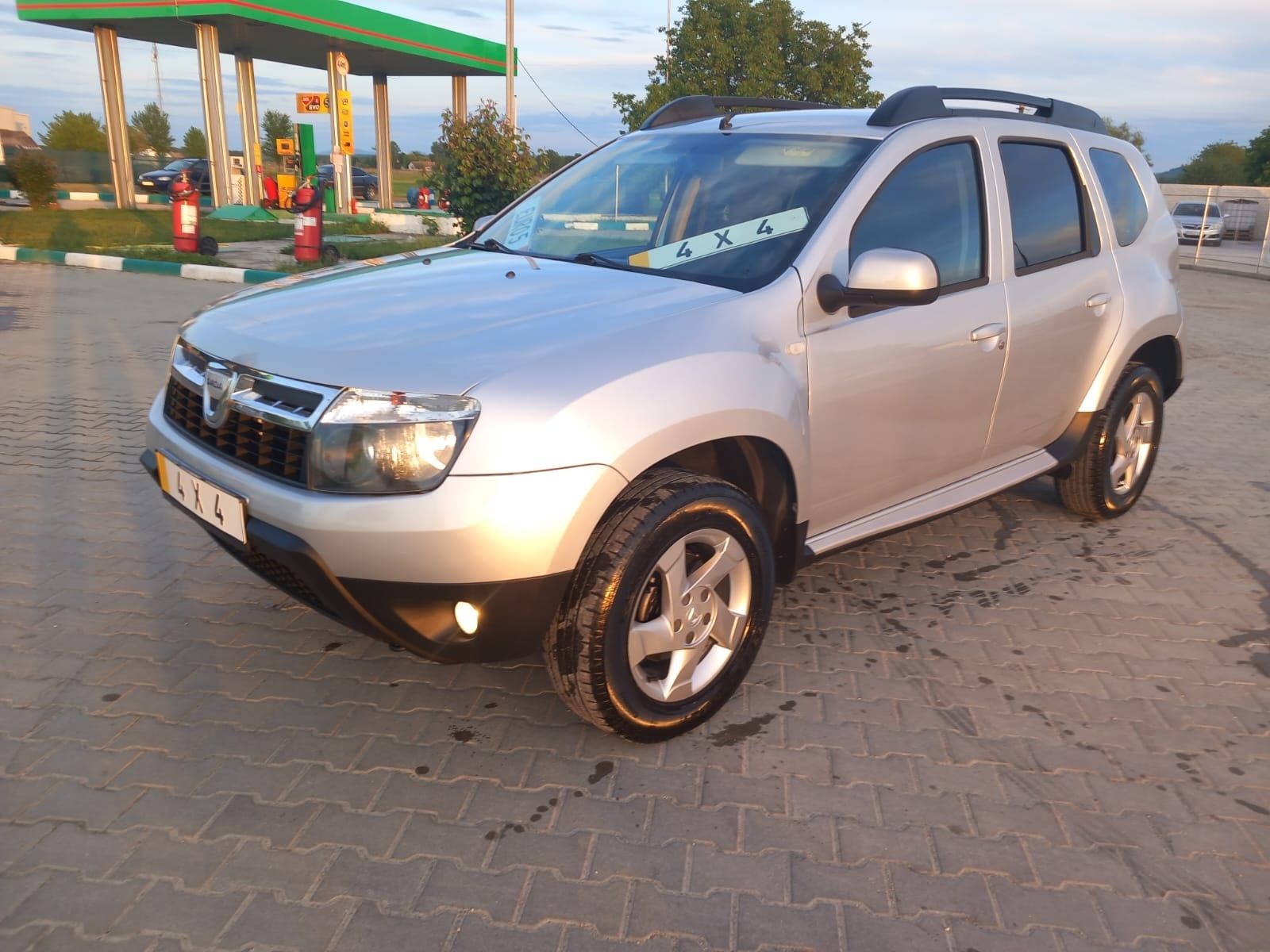 Dacia DUSTER 1.5 DCi 110 Cp 4X4 an 2011 euro 5