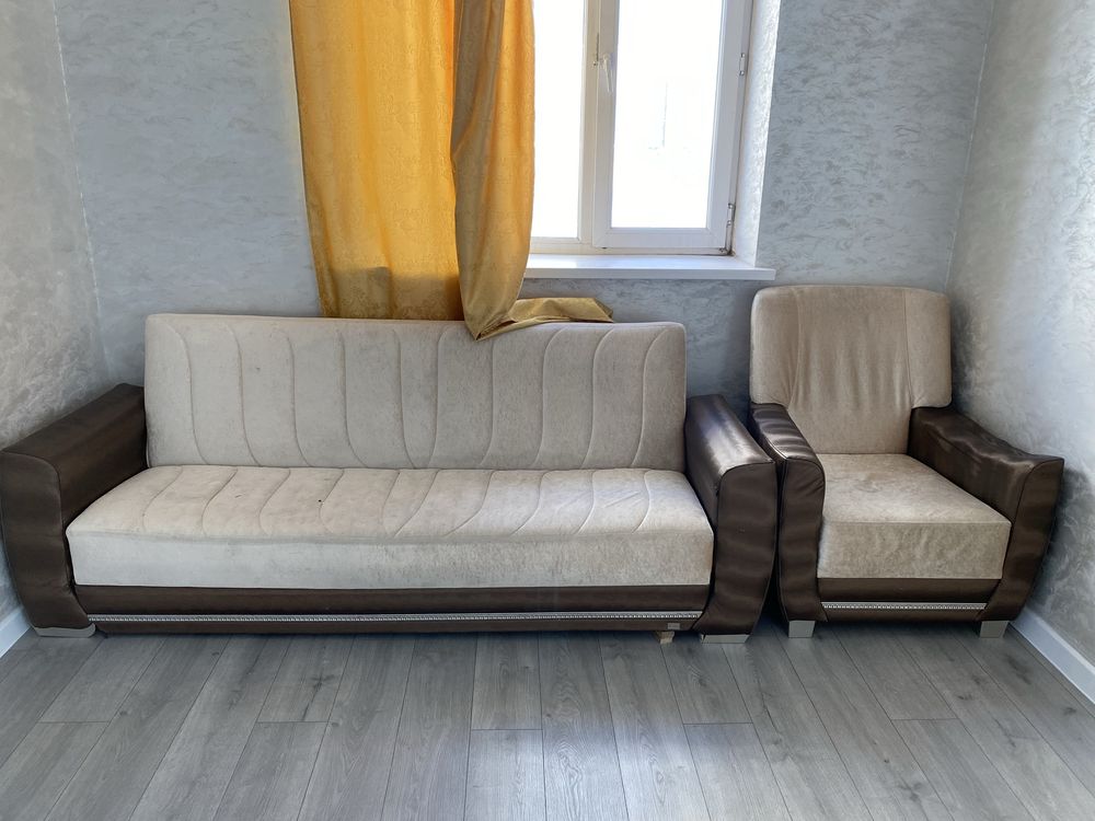 Продам диван и два кресла ( самовывоз)
