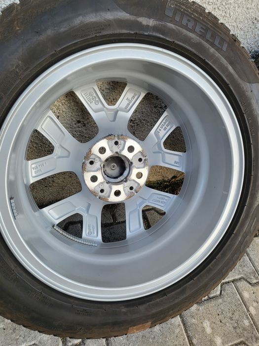 Jante aliaj BMW X1, R17, anvelope Pirelli/Continental