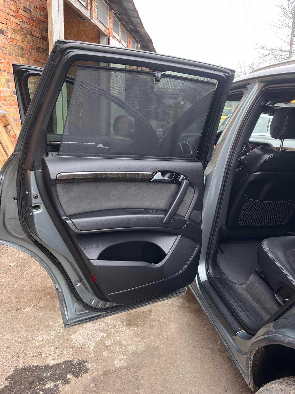 Ауди Q7 3.0TDI S line