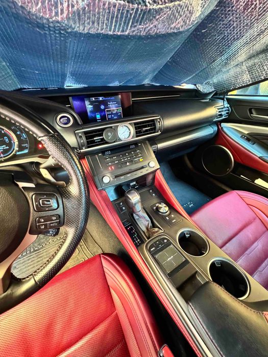 Lexus rc 300h f-sport