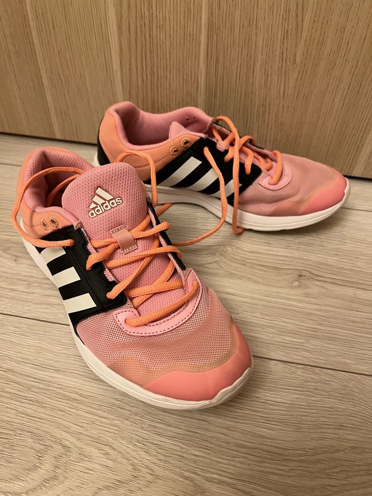 Маратонки Adidas