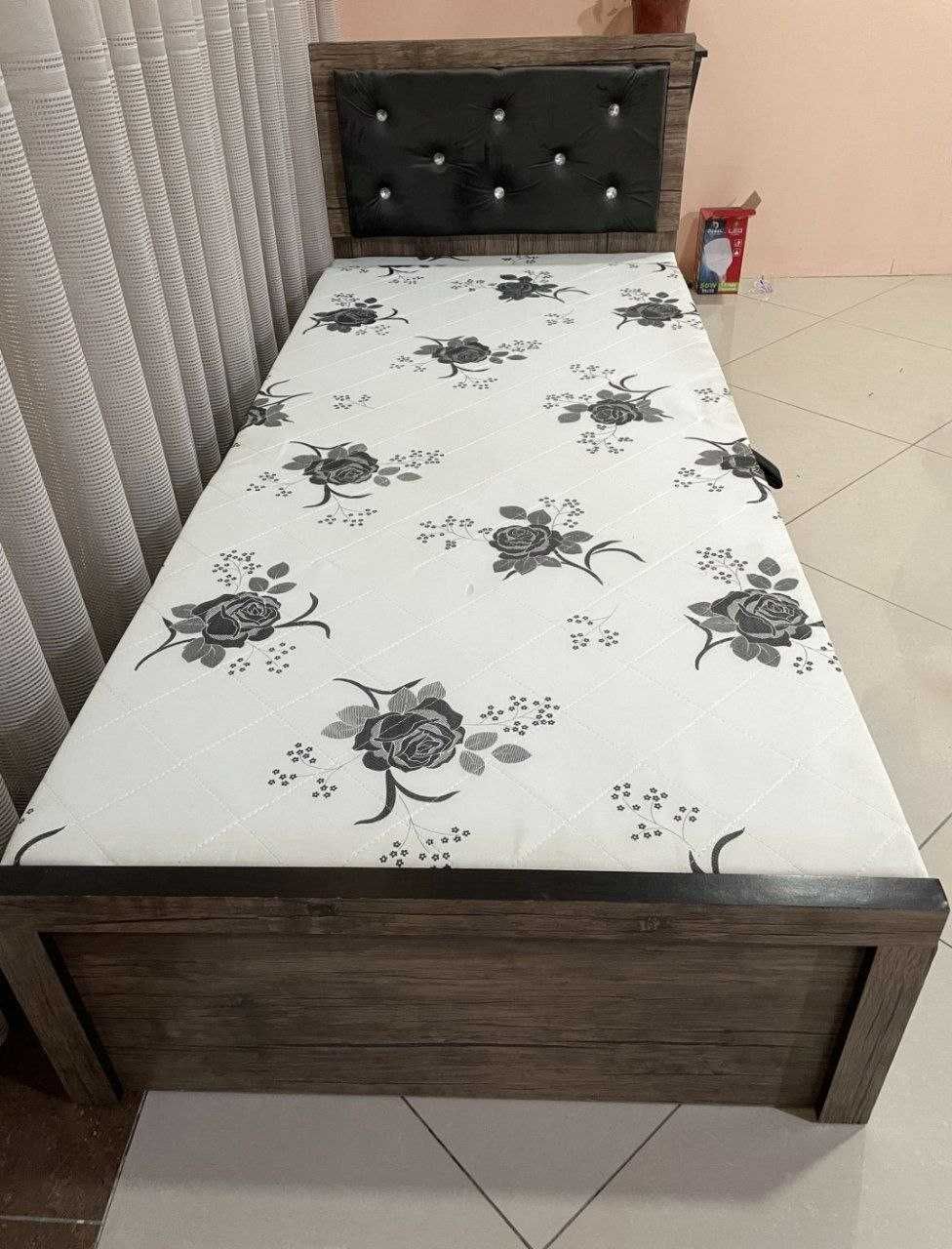 sandiqli divan 1
