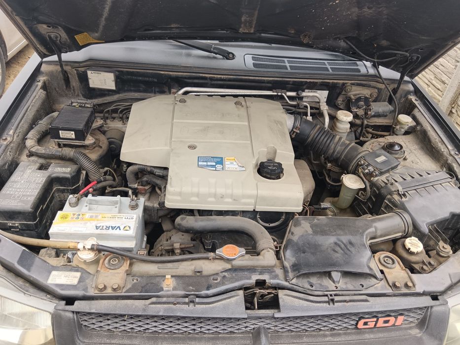 Vând / Schimb Mitsubishi pinin 1.8 gdi