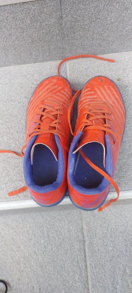 Футболни обувки kipsta