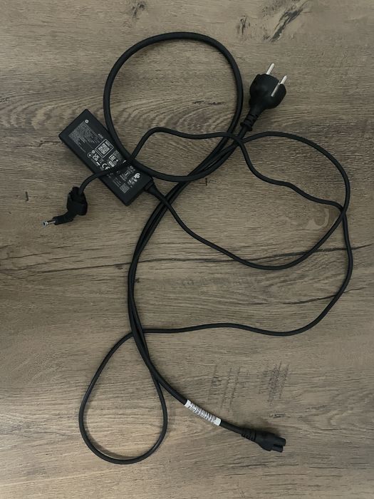 Зарядно l25296-001 за лаптоп 45W 19.5V 2.31A (4.5x3.0 pin) - hp