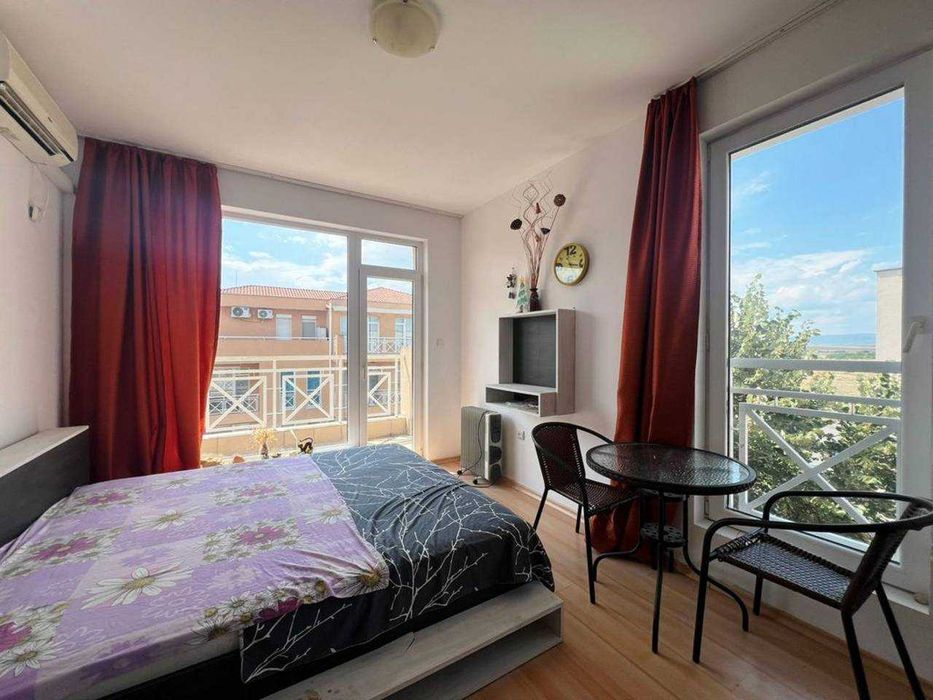 Продава се Едностаен апартамент в к.к. Слънчев бряг - 36 кв.м за 903 €/кв.м - Снимка #1