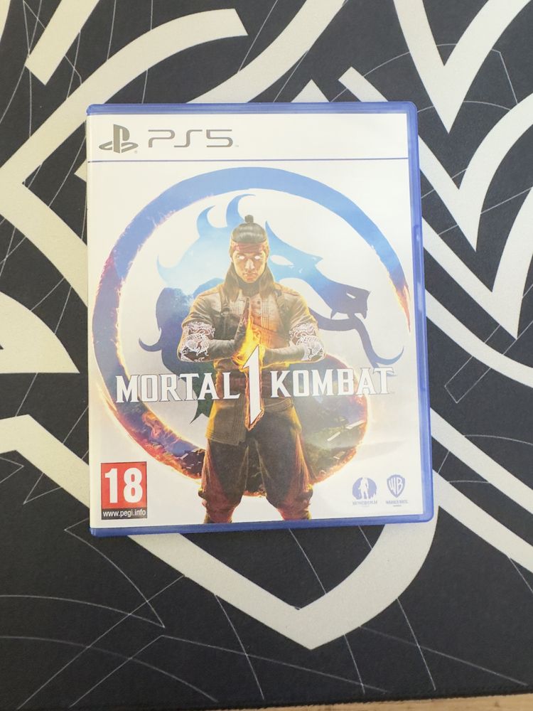 Dark souls 1 2 3 , mortal combat 1 ps5 , elden ring ps 5