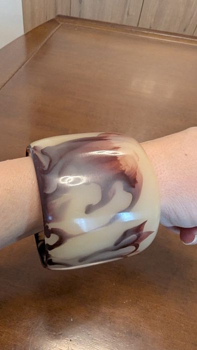 Дамска арт гривна