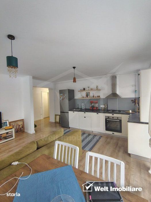 Apartament cu doua camere, decomandat, parcare inclusa, Floresti