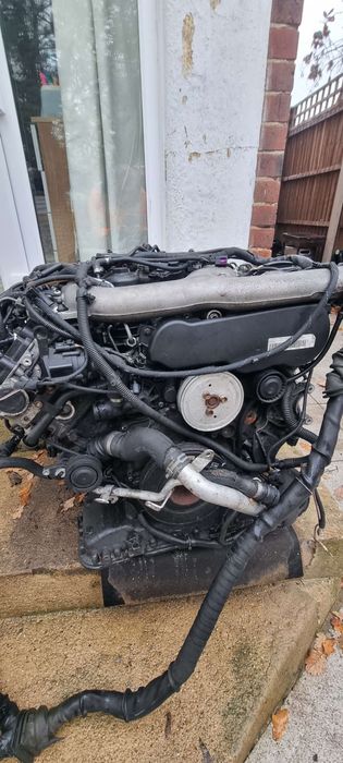 Motor audi  descriere in anunt.