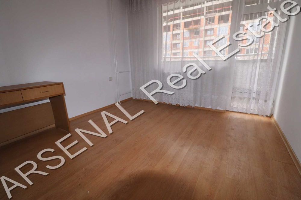 Дава се под наем Четиристаен апартамент в София, Дианабад - 195 кв.м за 900 € - Снимка #5