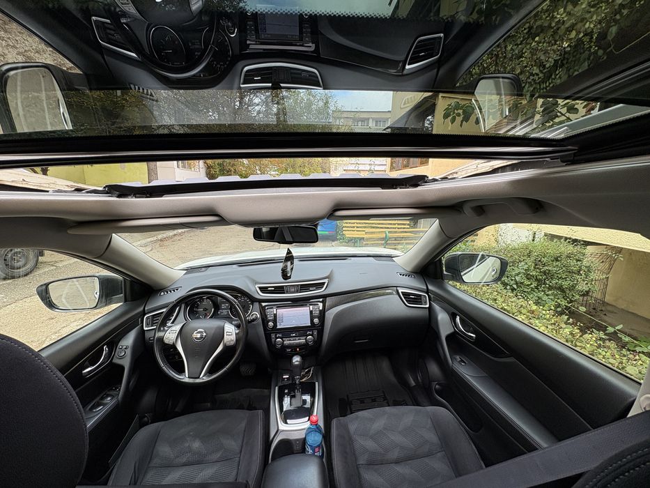 Vand Nissan X-Trail, 4x4, automat, 2.0 diesel, carte service, propriet