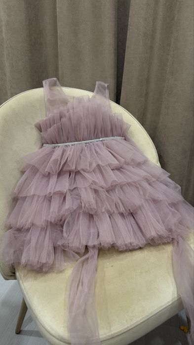 Нарядное платье для девочек