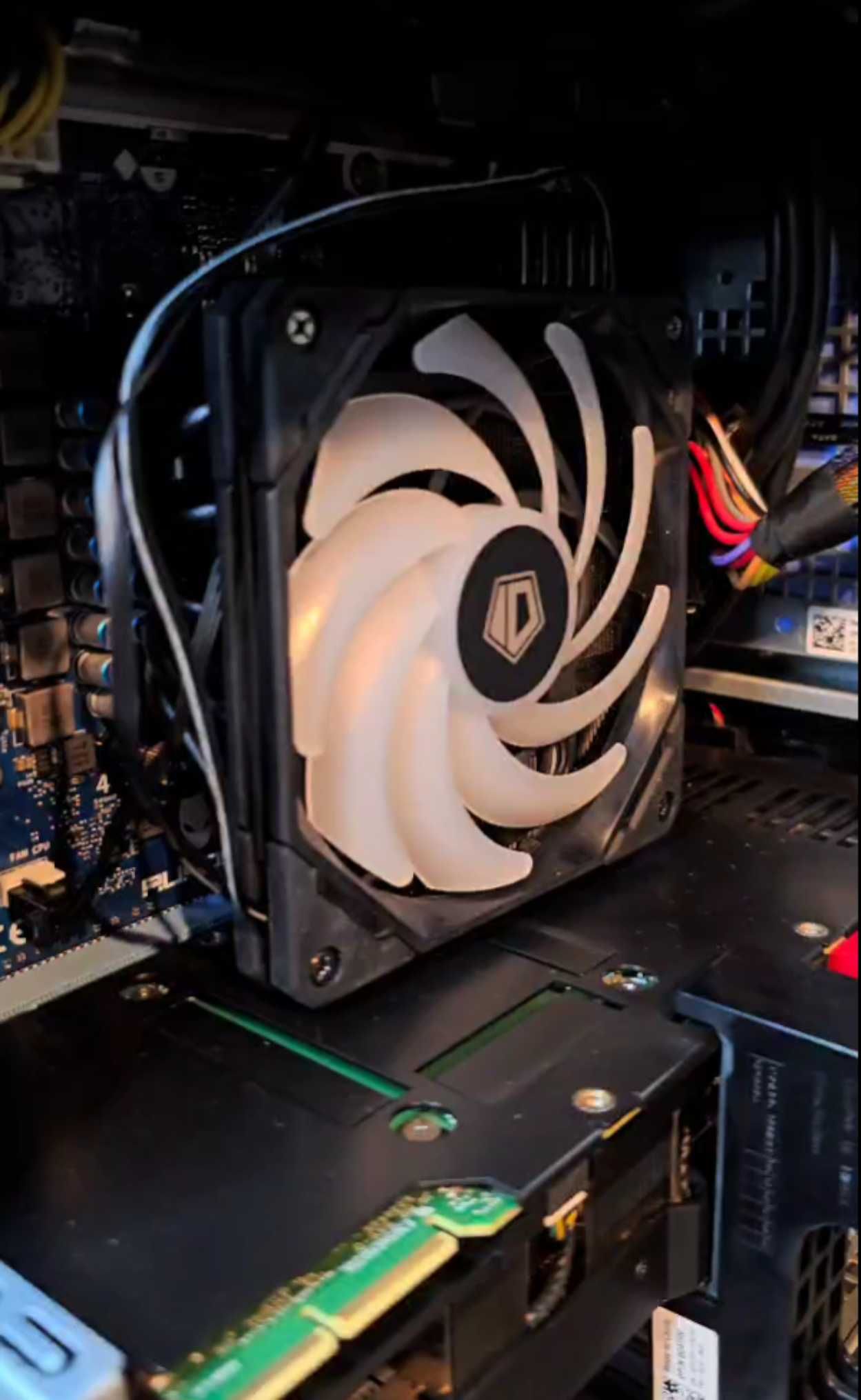 PC Alienware Aurora R12 (RTX 3090 24GB, 64GB, 2TB+SSD 1TB, i7-11700F)