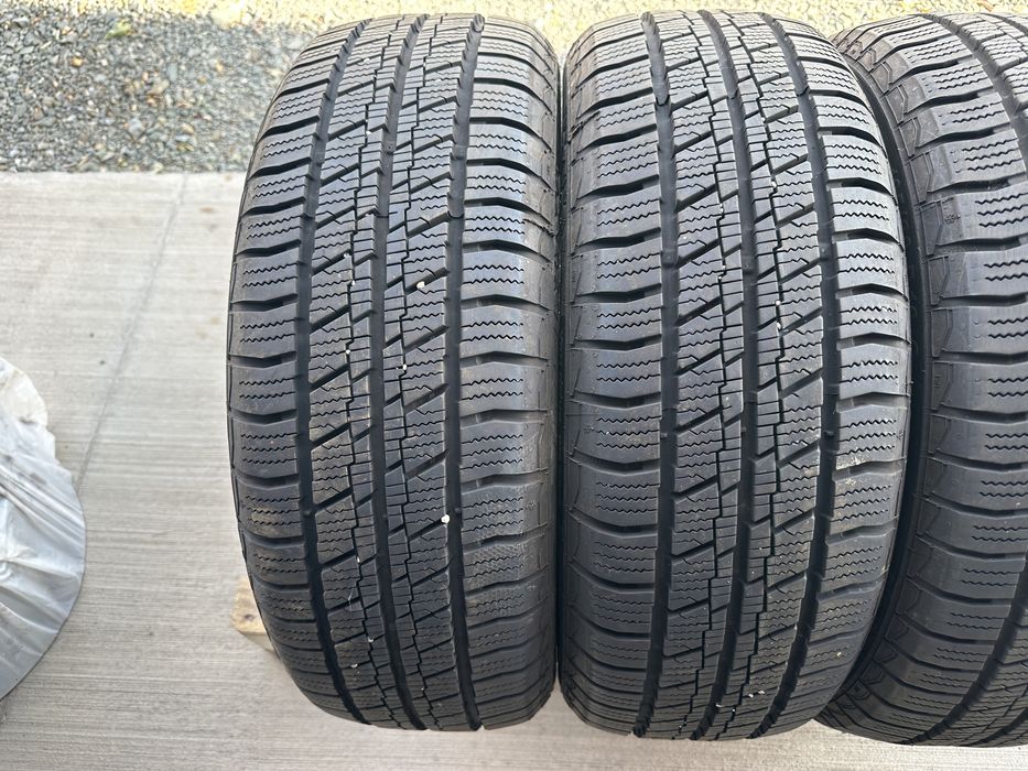 4бр. Отлични Зимни Гуми 195/60R/16C -BEST DRIVE- DOT:0822- 8,3мм+6,6мм