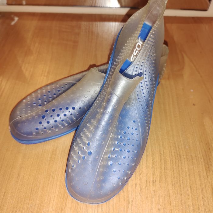 Караловые тапочки (аквашузы)