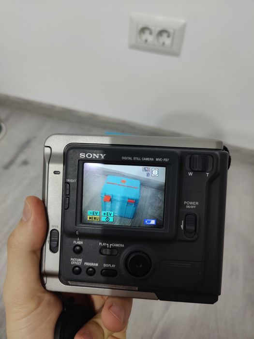 Camera foto retro Sony Mavica MVC-FD7 floppy disk
